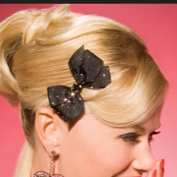 Tarina Tarantino Black Little Lamb Bow - Picture 4 of 7